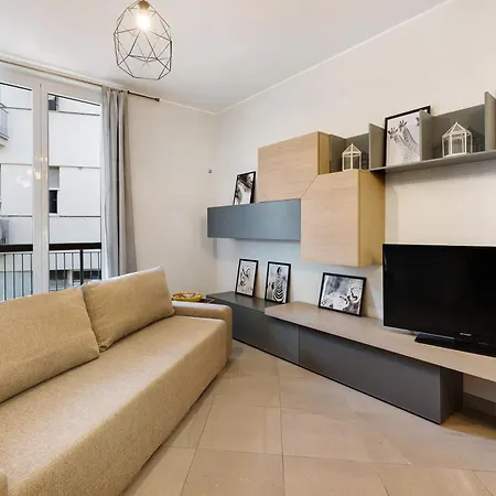 4 Passi Mare 2 Apartment *